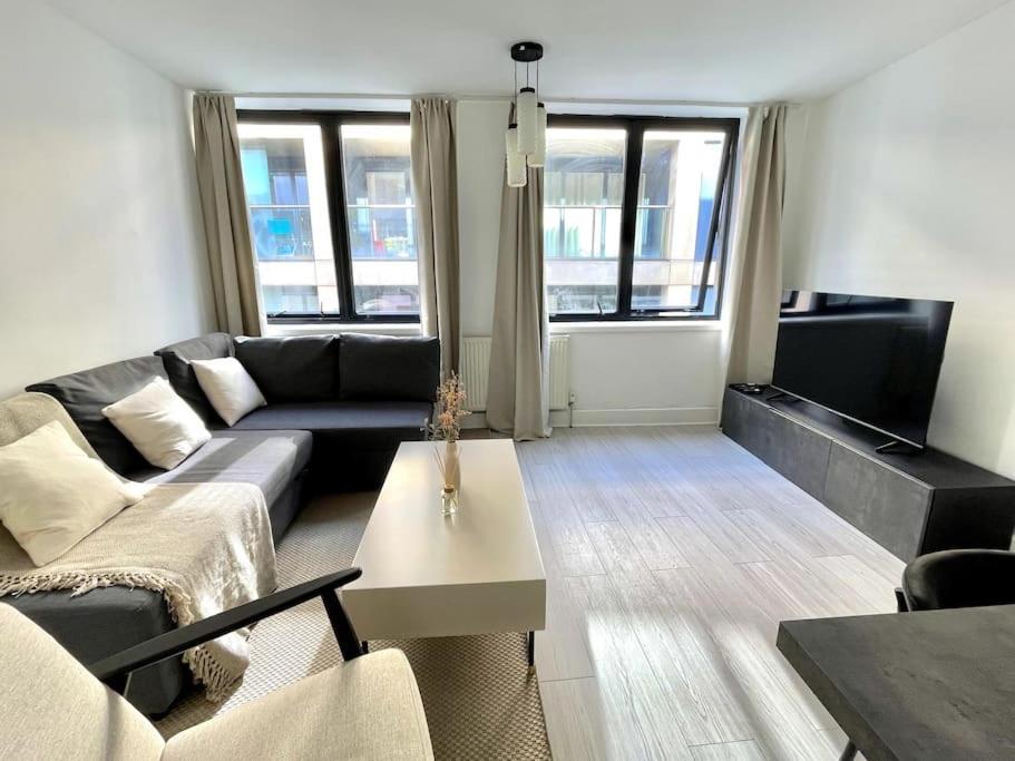 2 Bedroom Central London Apartment Modern And Stylish Exteriör bild