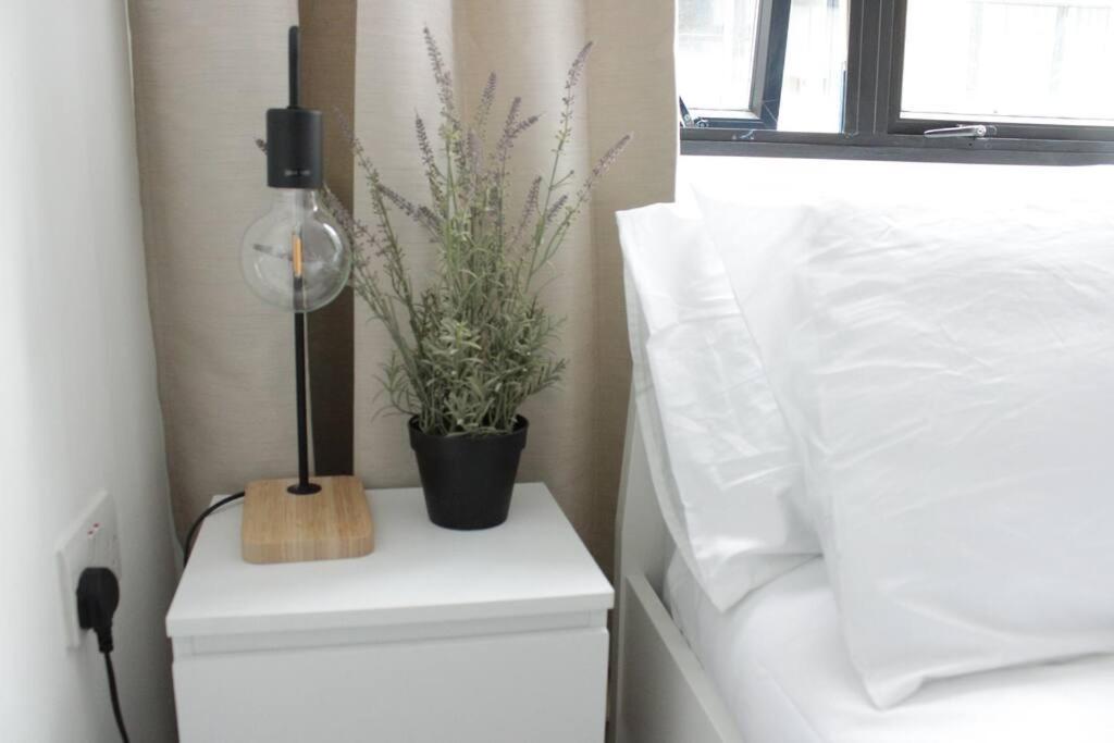 2 Bedroom Central London Apartment Modern And Stylish Exteriör bild