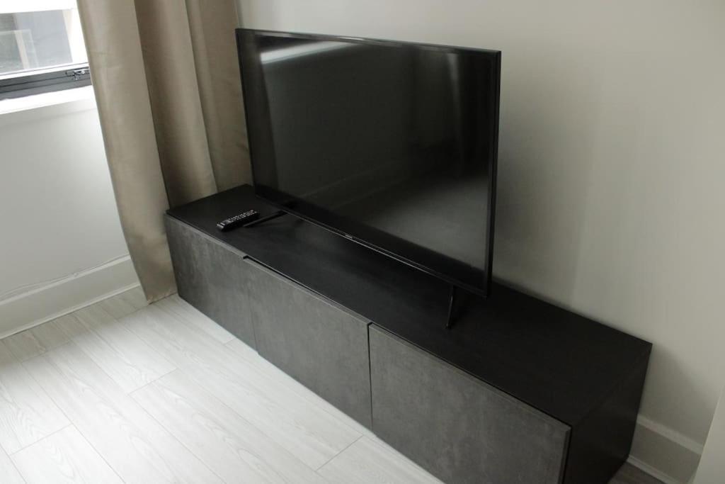 2 Bedroom Central London Apartment Modern And Stylish Exteriör bild